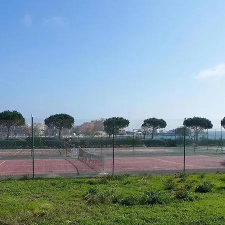 Avec Terrasse A Bormes-les-mimosas - Fr-1-251-874 La Favière