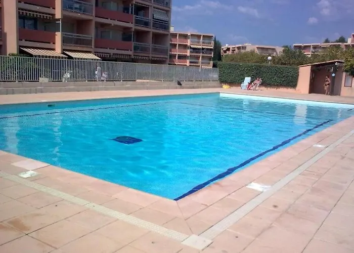 Apartment Avec Terrasse A - Fr-1-251-874 *
